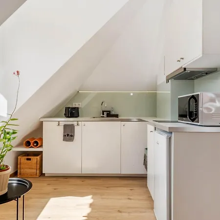 Nati By Kaamah Apartment